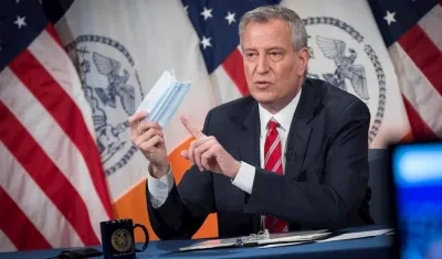Fotografía cedida por la Alcaldía de Nueva York donde aparece su alcalde, Bill de Blasio. 
