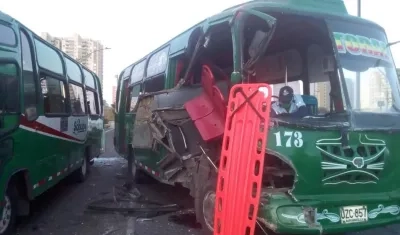 Así quedaron los buses.