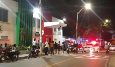 El vigilante informal herido fue atendido en primera instancia en el Camino La Manga.