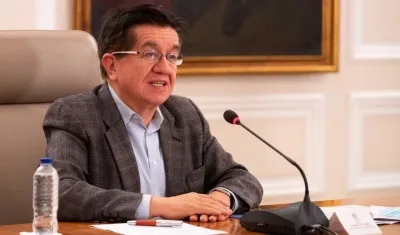 El Ministro de Salud, Fernando Ruiz.