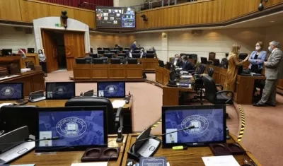 El Senado cerró sus puertas el 15 de mayo.
