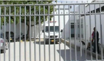 El herido fue llevado a la Clínica Adela de Char de Soledad.