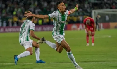 El lateral Daniel Muñoz.