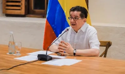 El Ministro de Salud, Fernando Ruiz.