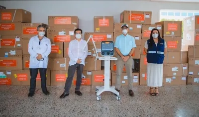 Acto de entrega de los ventiladores.