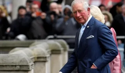 El príncipe Carlos.