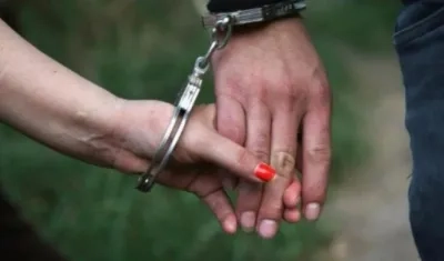 La pareja aceptó los cargos imputados por la Fiscalía.