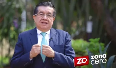 El Ministro de Salud, Fernando Ruiz.