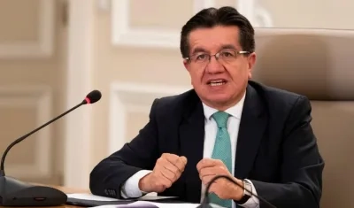 Fernando Ruiz Gómez, Ministro de Salud.