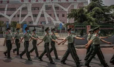 Fuerza de seguridad en el mercado.