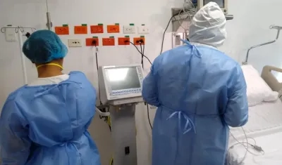 Ante  las alarmastes cifras la Alcaldía de Barranquilla declaró la alerta naranja en el sector salud.