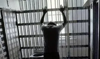 Al hombre le dictaron medida de aseguramiento en centro carcelario.