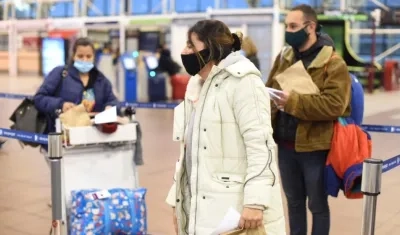 Colombianos que vuelven de Chile.