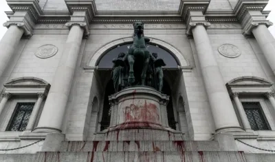 Estatua ecuestre de Theodore Roosevelt.