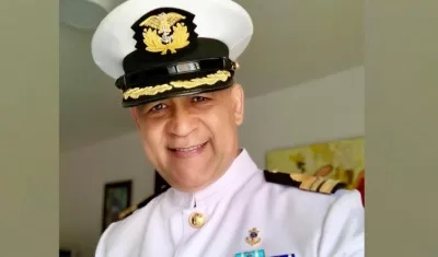 Capitán de corbeta, Demetrio Aguas.