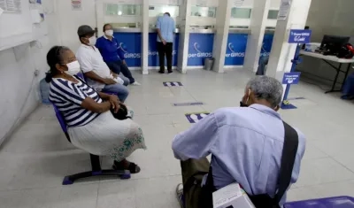 Pagos a adultos mayores.