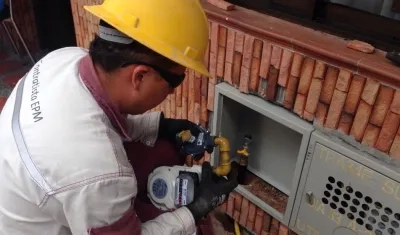 Empresas tendrán que comunicarles de manera escrita a los usuarios que deban realizar la revisión de sus instalaciones.