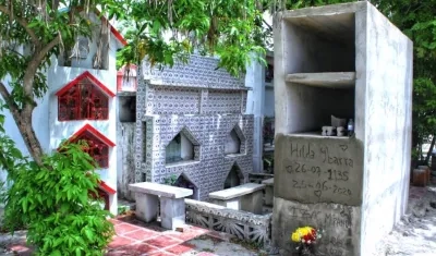 A raíz de la pandemia ha aumentado el número de sepelios en los cementerios.