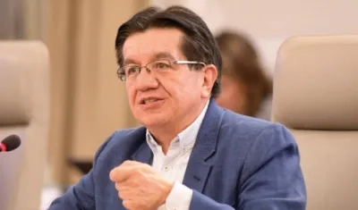 El Ministro de Salud, Fernando Ruiz.