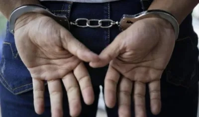 El hombre fue asegurado en centro carcelario.