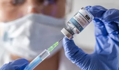 Empresas y centros de investigación de todo el mundo están trabajando a un ritmo frenético por producir una vacuna.