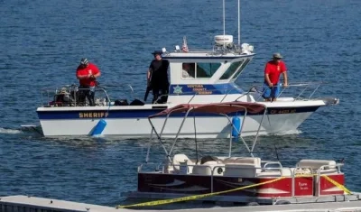 Un barco en el lago Piru donde desapareció la actriz Naya Rivera y hoy fue hallado un cuerpo.