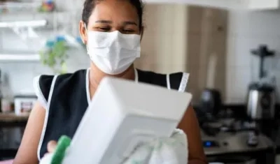 El empleador tiene la obligación de capacitar al personal respecto al protocolo y demás medidas de bioseguridad.