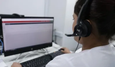 25 enfermeras, dos médicos y una fisioterapeuta atienden el Centro de Telesalud del Atlántico.