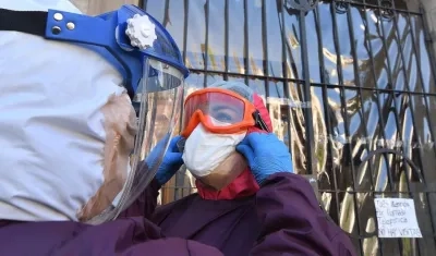 En ambiente de pánico las medidas son aceptadas sin ninguna resistencia. 