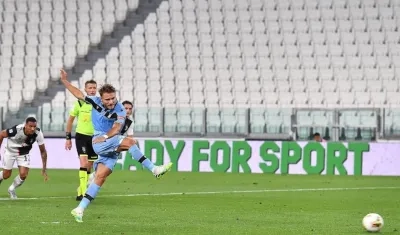 Imagen del partido entre Juventus y Lazio.