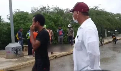 El cuerpo del pescador quedó en el Malecón de Puerto Colombia.