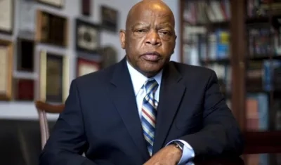 El histórico líder John Lewis.