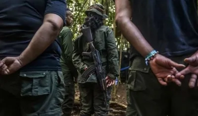 Ilustración de disidencia de las FARC.