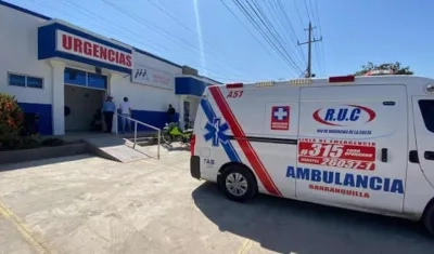 Padre e hijo fueron llevados en primera instancia al puesto de salud Agrupasalud.