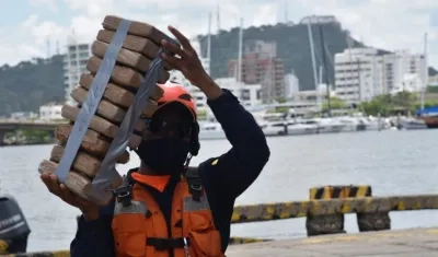 Parte de la droga decomisada.