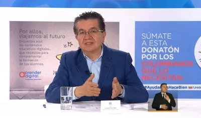 El Ministro de Salud, Fernando Ruíz