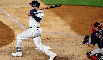 Gio Urshela, en uno de los turnos al bate en el juego de esta noche.