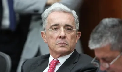 Álvaro Uribe Vélez, expresidente y senador.