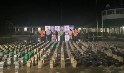 Droga incautada por la Armada en el Mar Caribe.