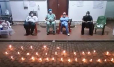 Plantón y vigilia en el Hospital Rosario Pumarejo de Valledupar.