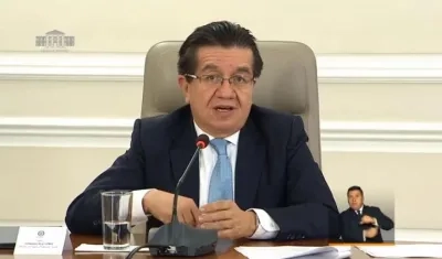 Ministro de Salud, Fernando Ruíz.