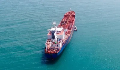 El 'Nordic Wolverine' frente a Caño Dulce.