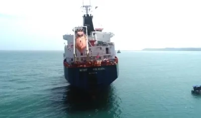 El 'Nordic Wolverine' frente a Caño Dulce.