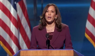 Kamala Harris durante su intervención en la convención.