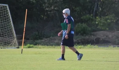 El técnico Julio Comesaña.