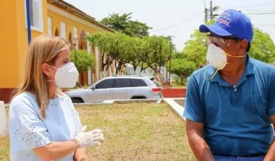 Gobernadora Elsa Noguera y el alcalde de Repelón, Eduardo Polo.