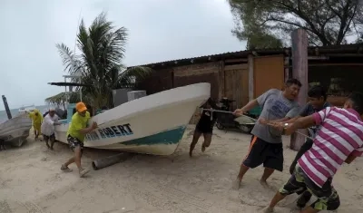 Marco puede convertirse en huracán.