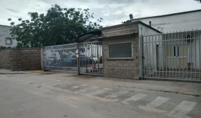 El menor de edad recibe atención médica en la Clínica Adela de Char de Soledad.