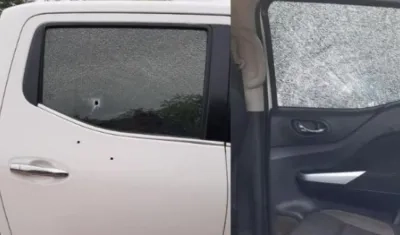 Así quedó la camioneta tras ser impactada por las balas.