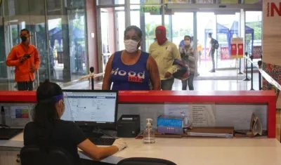 El 'pico y cédula' se mantiene para ingresar a supermercados, bancos y demás. 